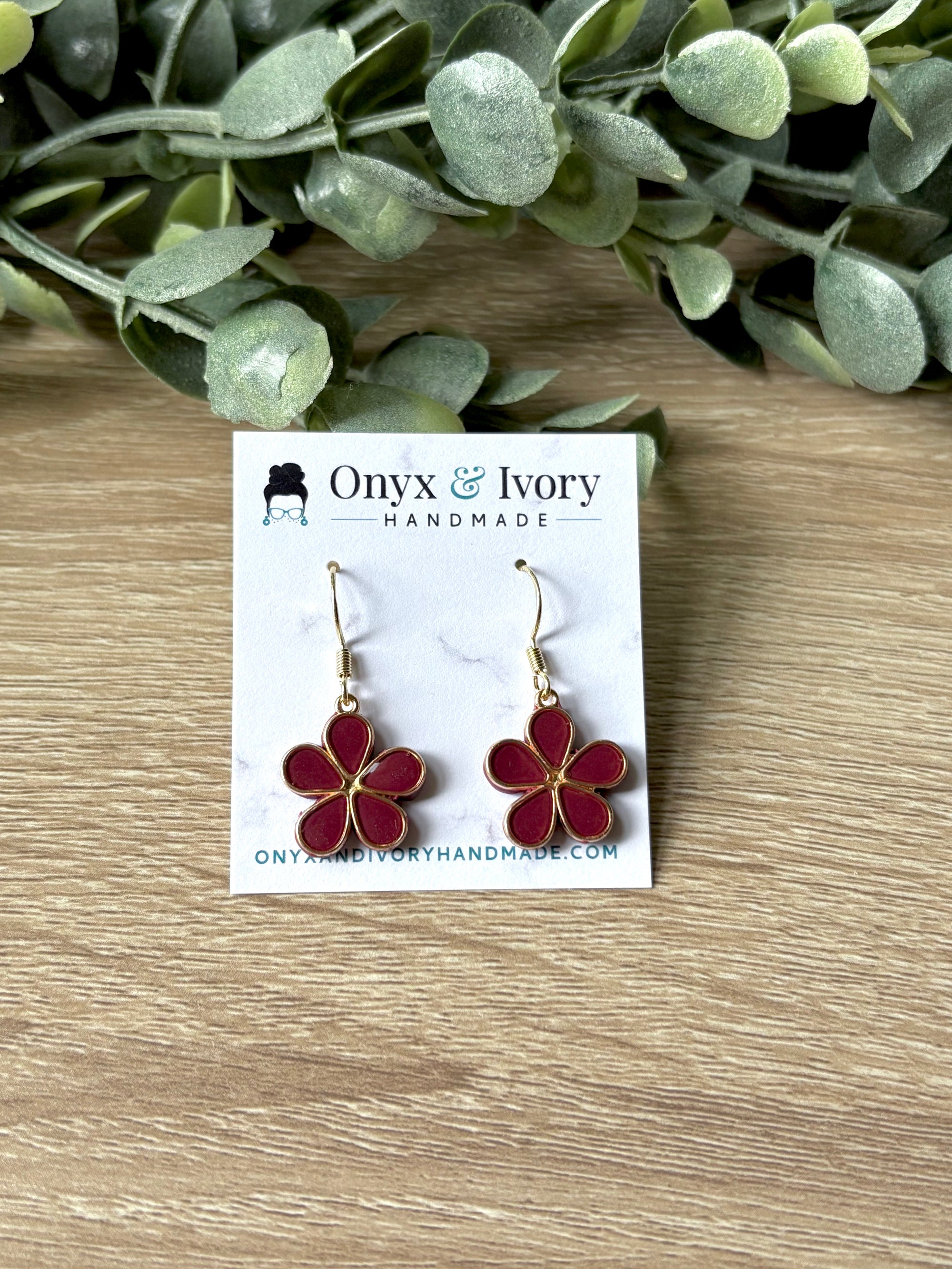 Dainty Daisy Dangle
