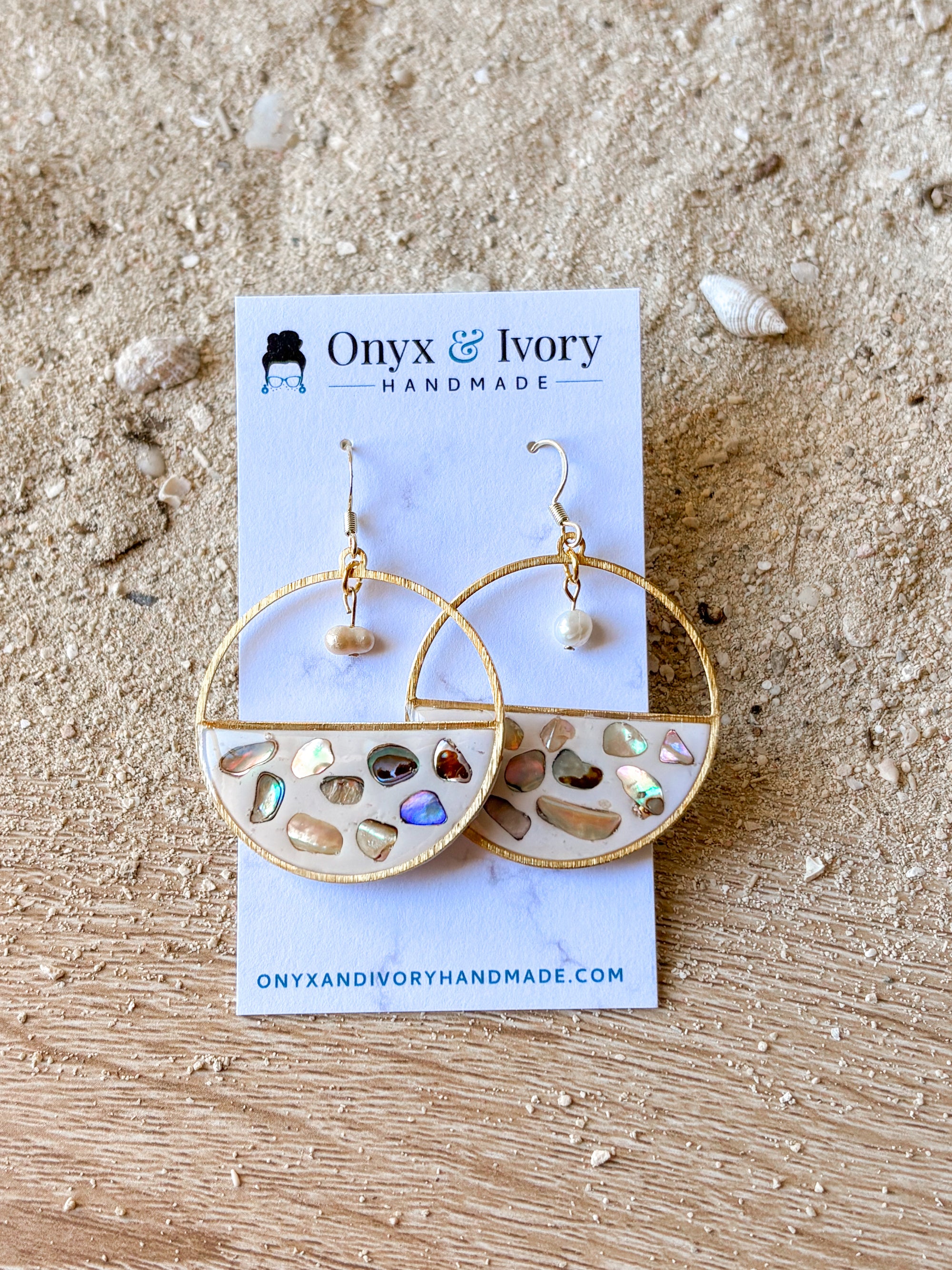Abalone Shell Vera Dangle (gold)