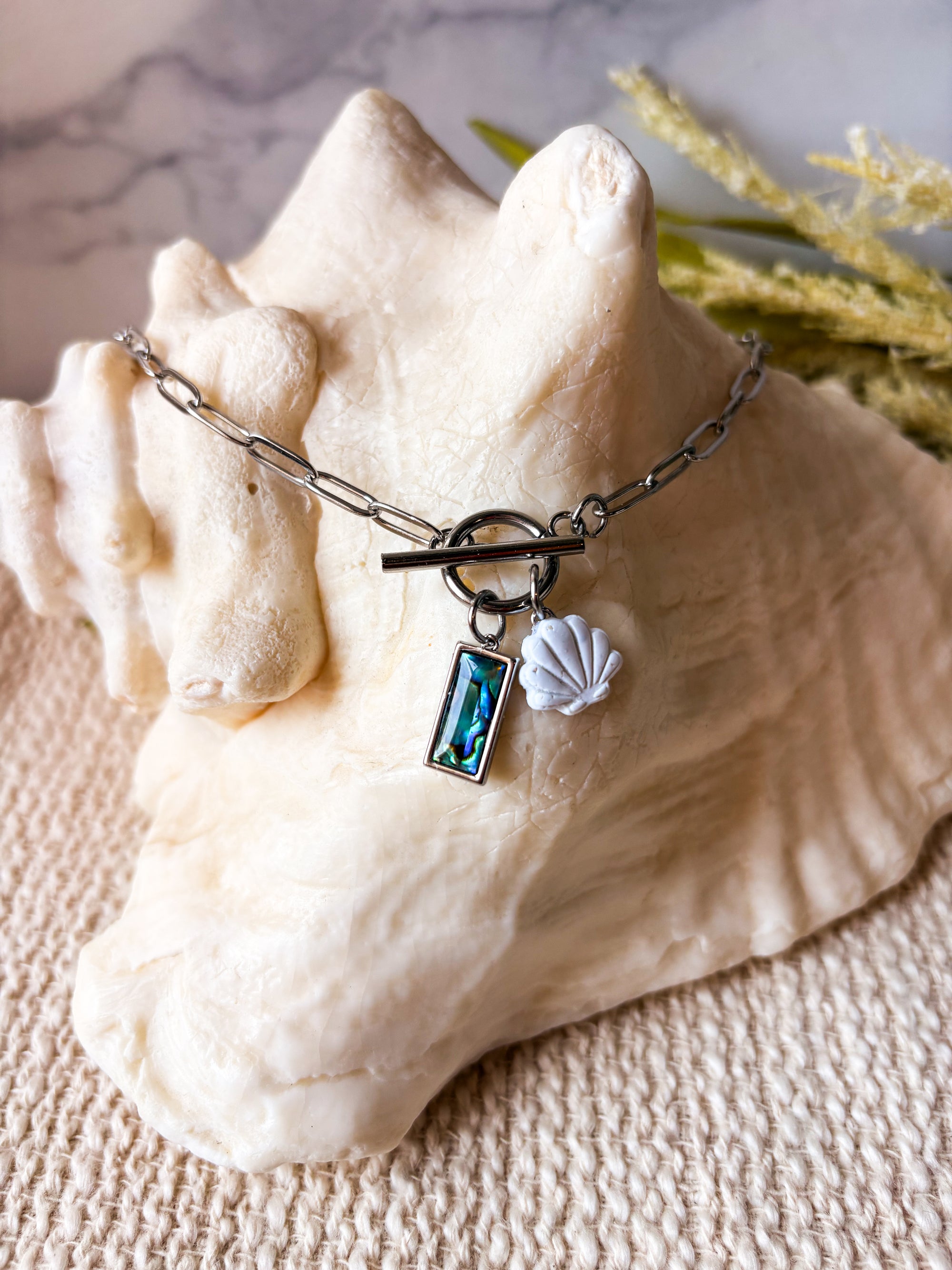 Abalone &amp; Sea Shell Charm Necklace (silver)