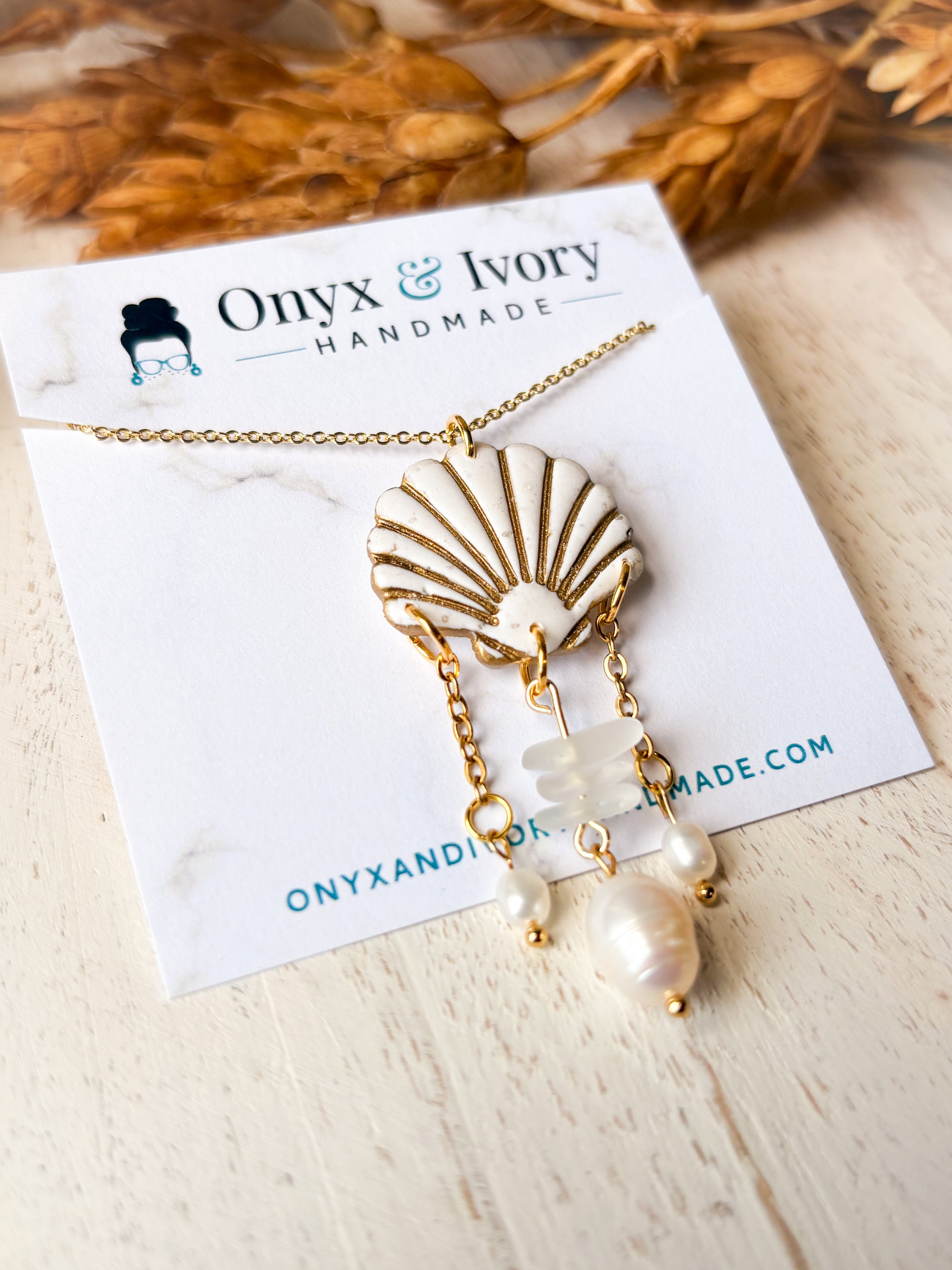 Mini Siren Pendant Necklace (gold)