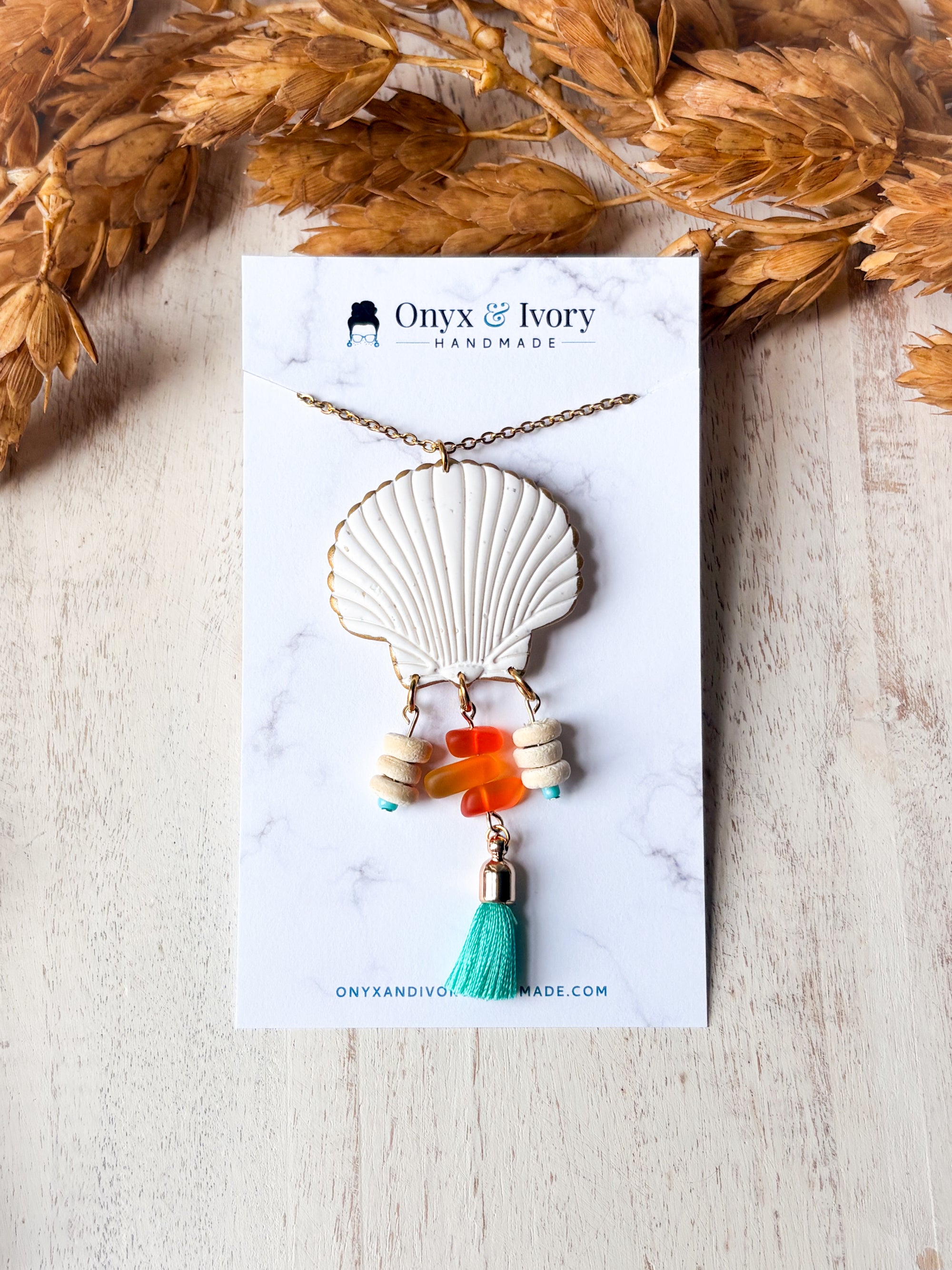 Siren Pendant Necklace (gold)