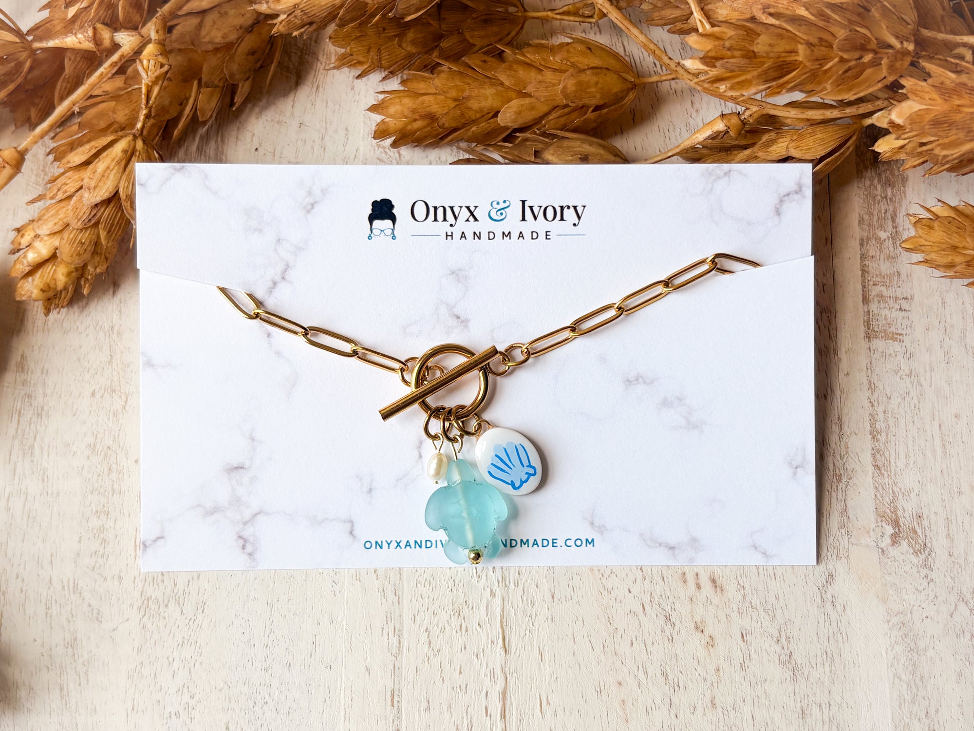 Turtle Charm Necklace (gold)
