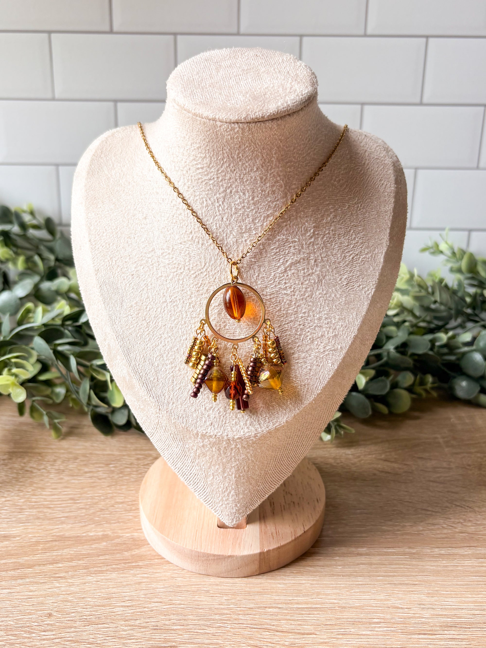 Honey Pot Beaded Pendant Necklace