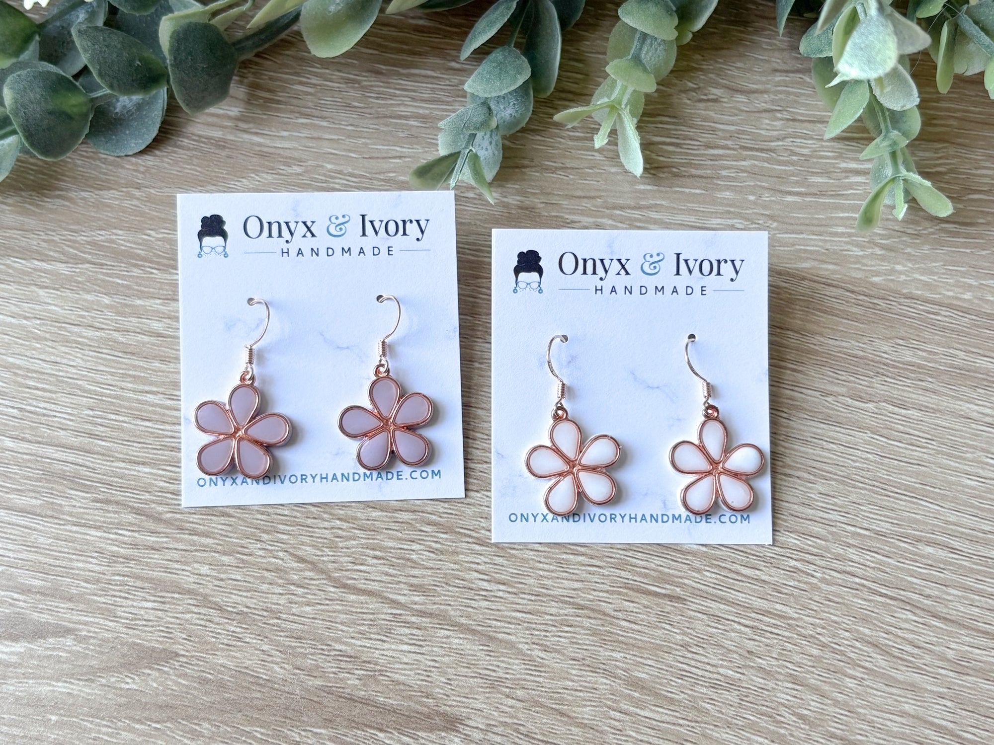 Rose Gold Dainty Daisy Dangle